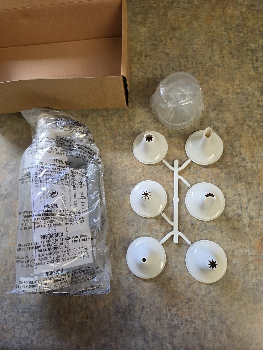 Pampered Chef #1778 Easy Accent Decorater